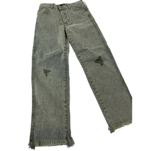 7 For All Mankind High Waist Cropped Straight Jeans. Size 28. NWT. MSRP $208. - Picture 5 of 13